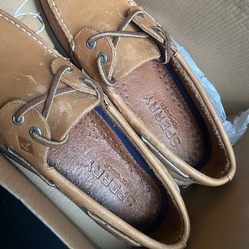 Sperry - Picture 6 of 6